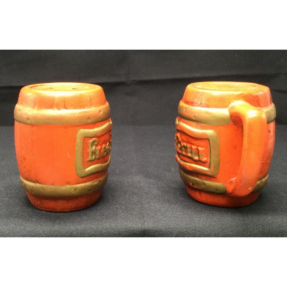 VTG Enesco Salt and Pepper Shakers Free Lunch Bar & Grill - Picture 2 of 6
